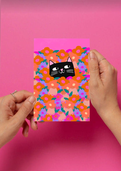 Carte postale Chat dans les fleurs